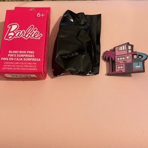 Barbie pin blind bag. Barbie dream house as a sparkling enamel pin!